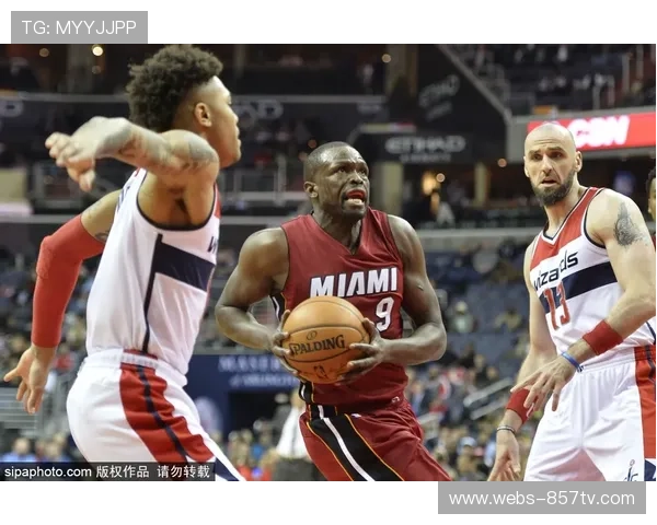 迈阿密热火加时不敌猛龙,韦德缺阵致进攻乏力 迈阿密热火加时不敌猛龙,韦德缺阵致进攻乏力